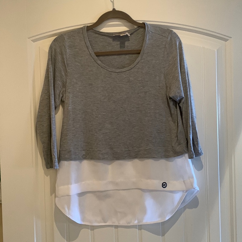 Gray heather with white silk bottom top